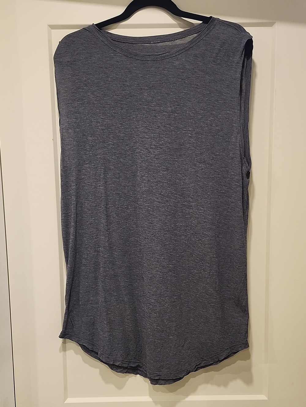 LULULEMON Sleeveless Women's Tank Top - Gray